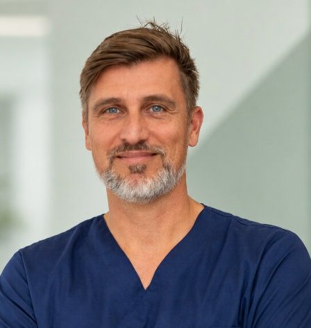 Dr.med.Robert Bartaky doktor image