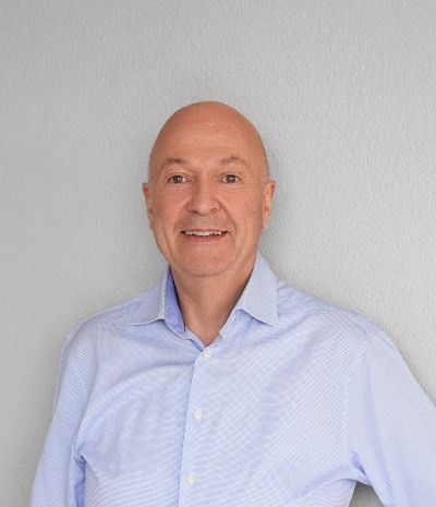 Dr.Helge Burow
